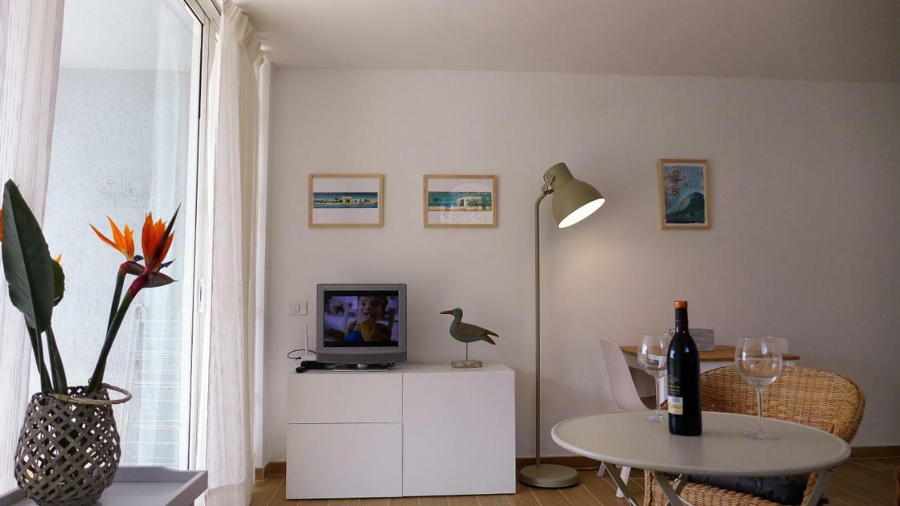 Studio La Ola Apartment Puerto De Naos Exterior photo